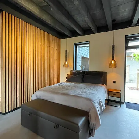 Het Wiekenkruis - Daar Bij Kempermolen Breedenbroek